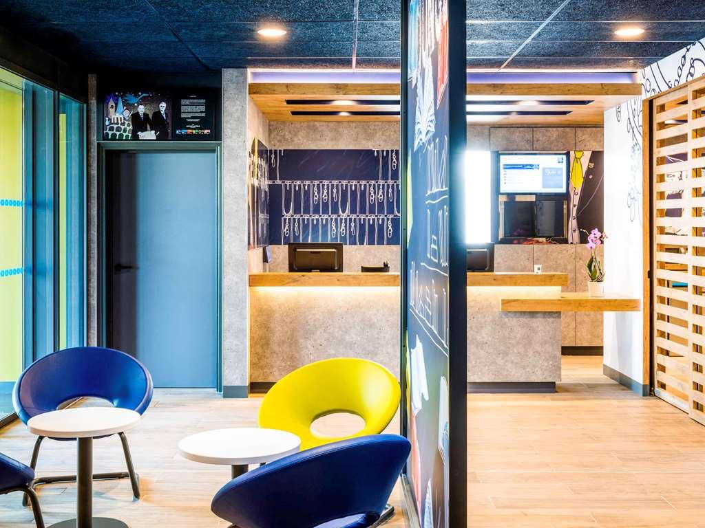 Ibis Budget Paris Coeur D'Orly Airport Esterno foto